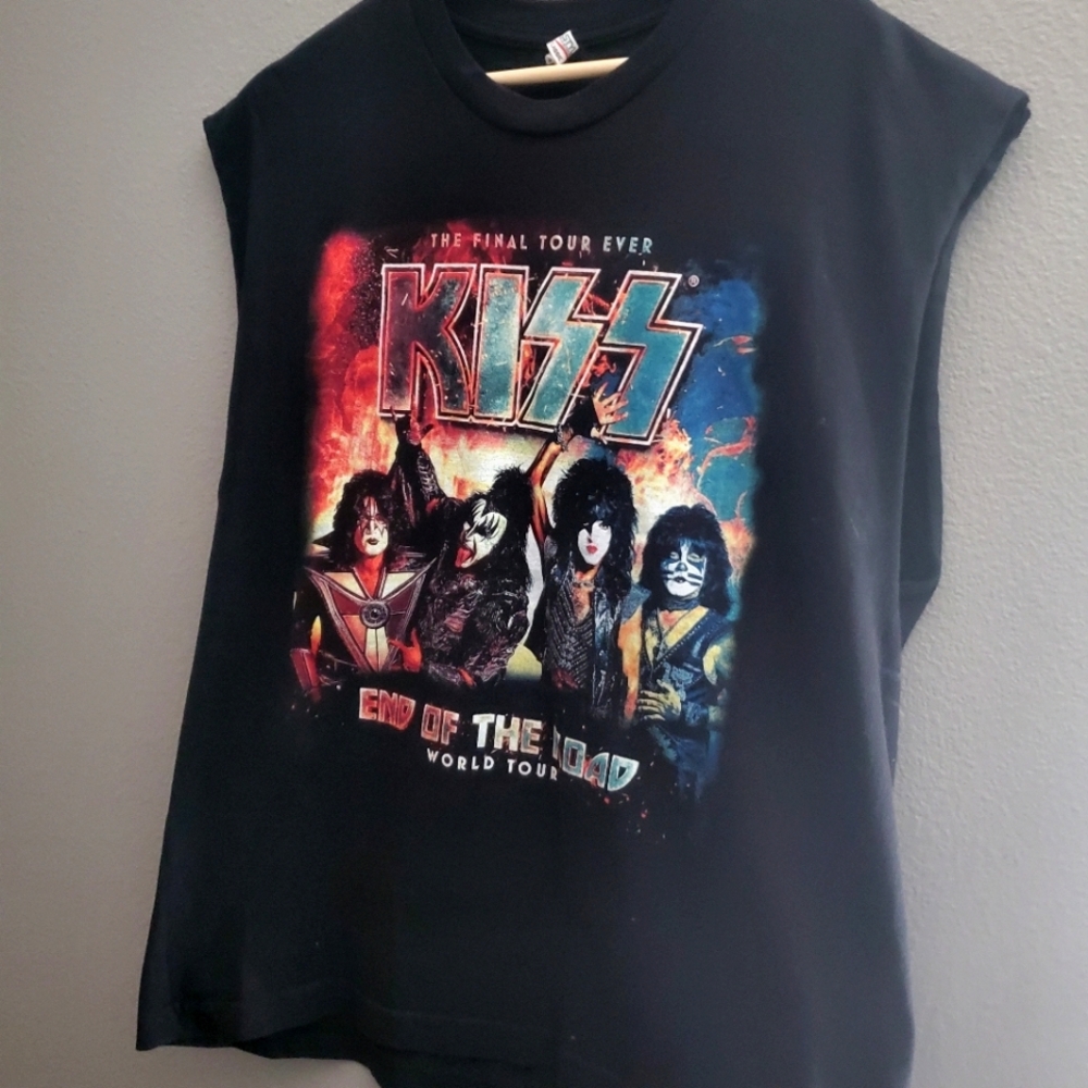 Gothic Style Kiss "end of the road" tour shirt